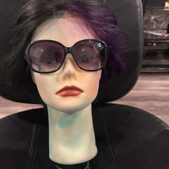 Simply Vera Vera Wang Black Oversized Women's Sunglasses - Picture 6 of 10